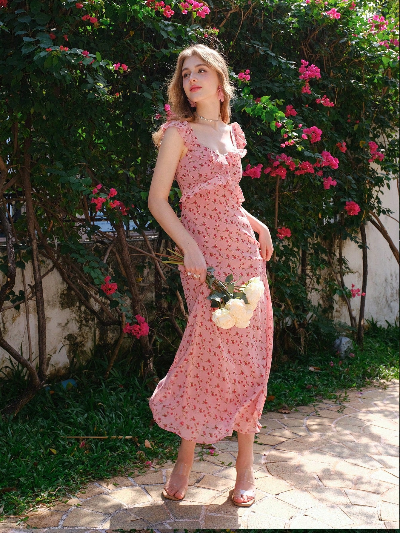 Boho Chic Floral Print Maxi Dress with Elegant Smocking Details