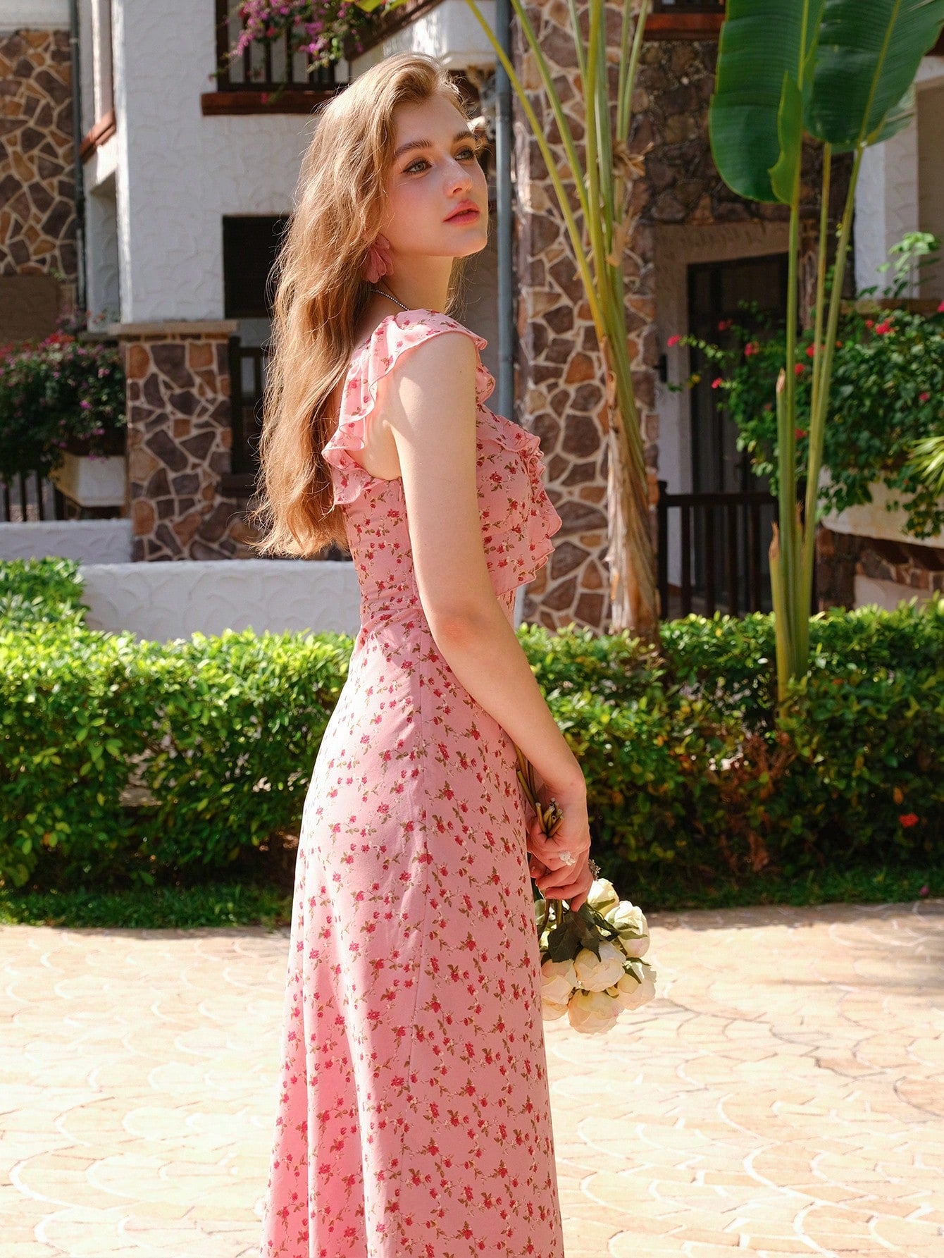 Boho Chic Floral Print Maxi Dress with Elegant Smocking Details