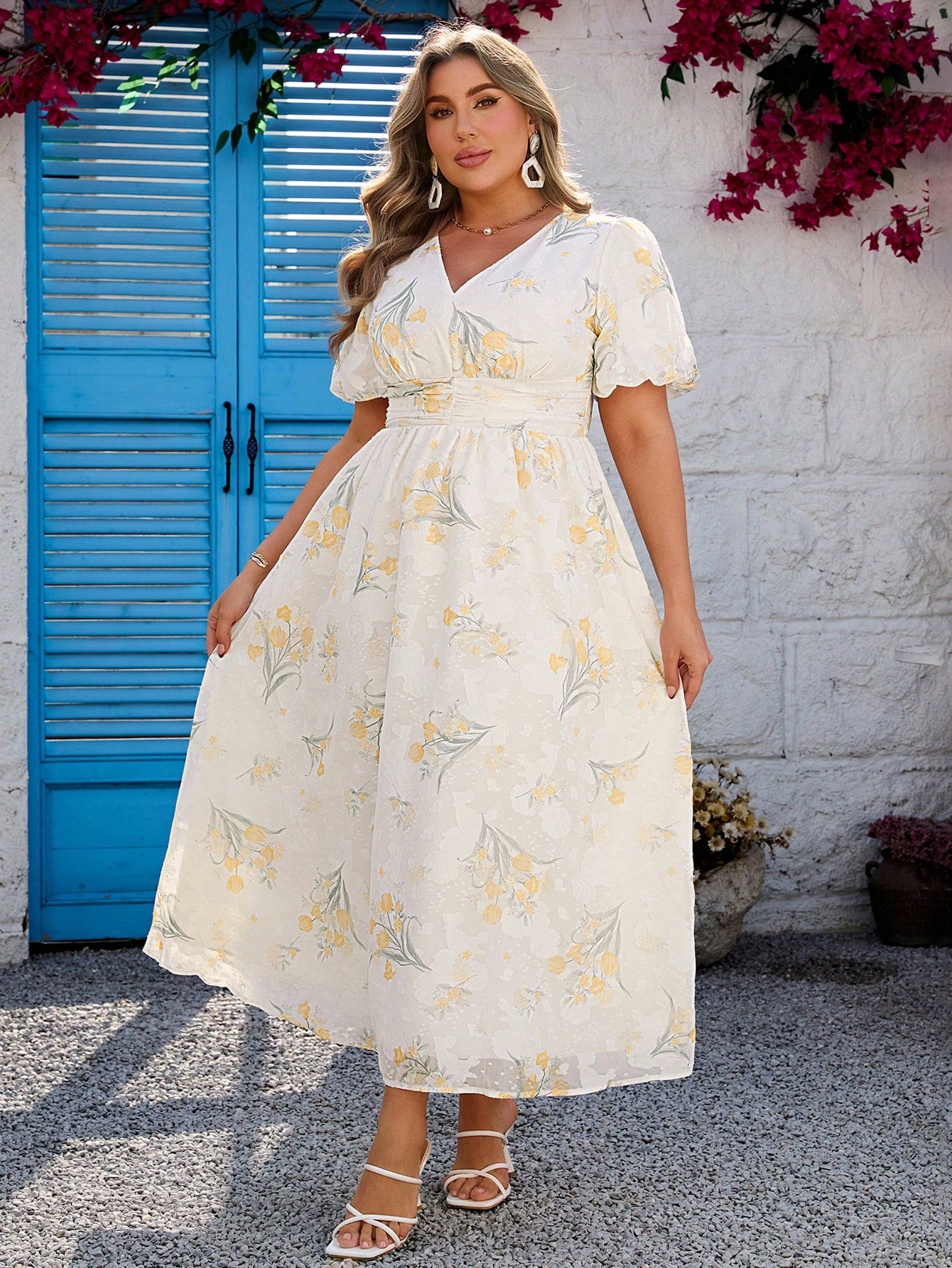 Floral Elegance: Plus Size V-Neck Dress with Puff Sleeves